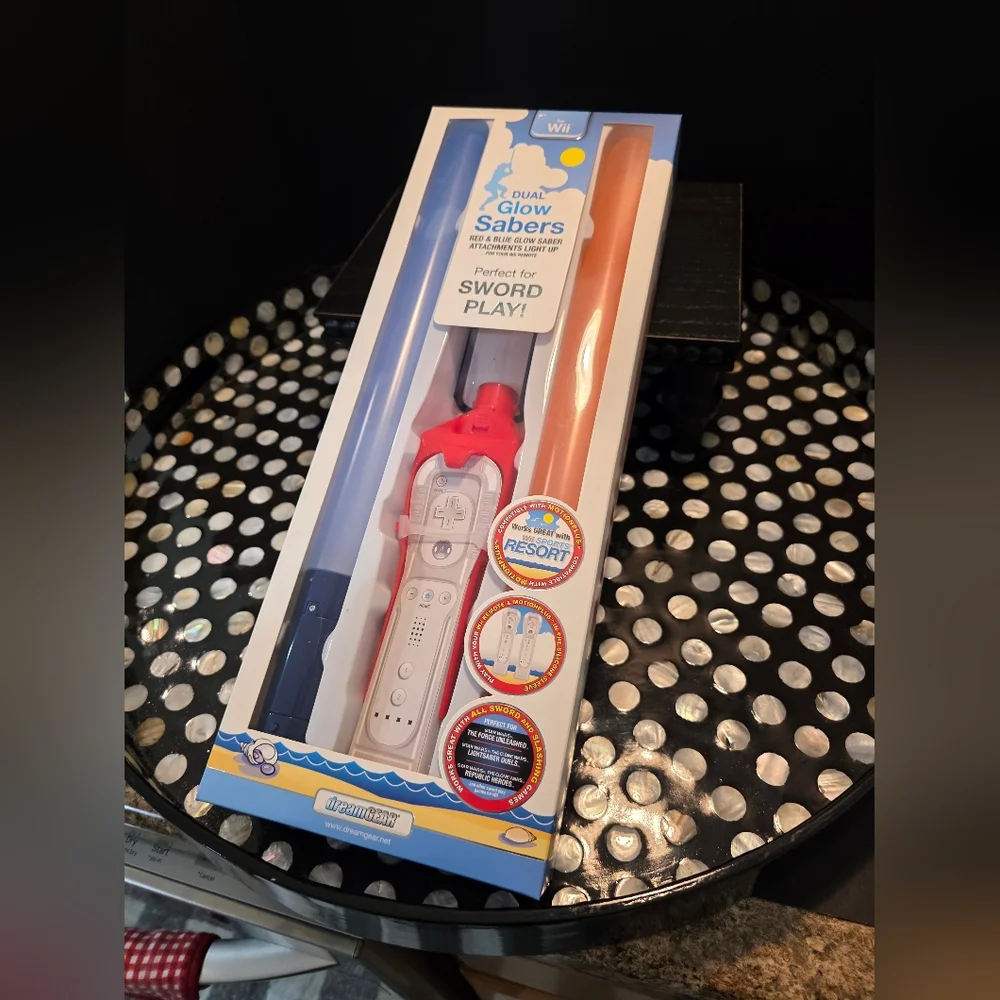 Wii Motion Plus Glow Sabers Set